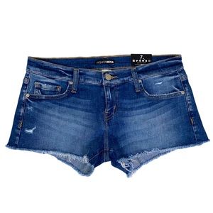 NWT - Fashion Nova Drop It Low Rise Stretch 
Denim Shorts